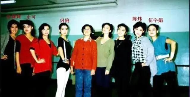 婚嫁流程百科(定亲流程最全详细清单)