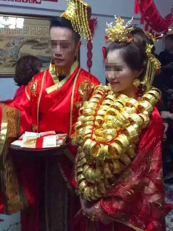 申请结婚礼金范本(同学结婚我随礼五百)