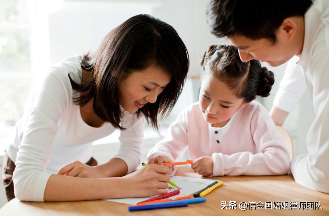 中国婚姻家庭报告2022版(2022年法律规定彩礼不能超过多少)