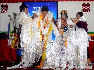 藏族结婚风俗(藏族有什么特色的民风民俗)
