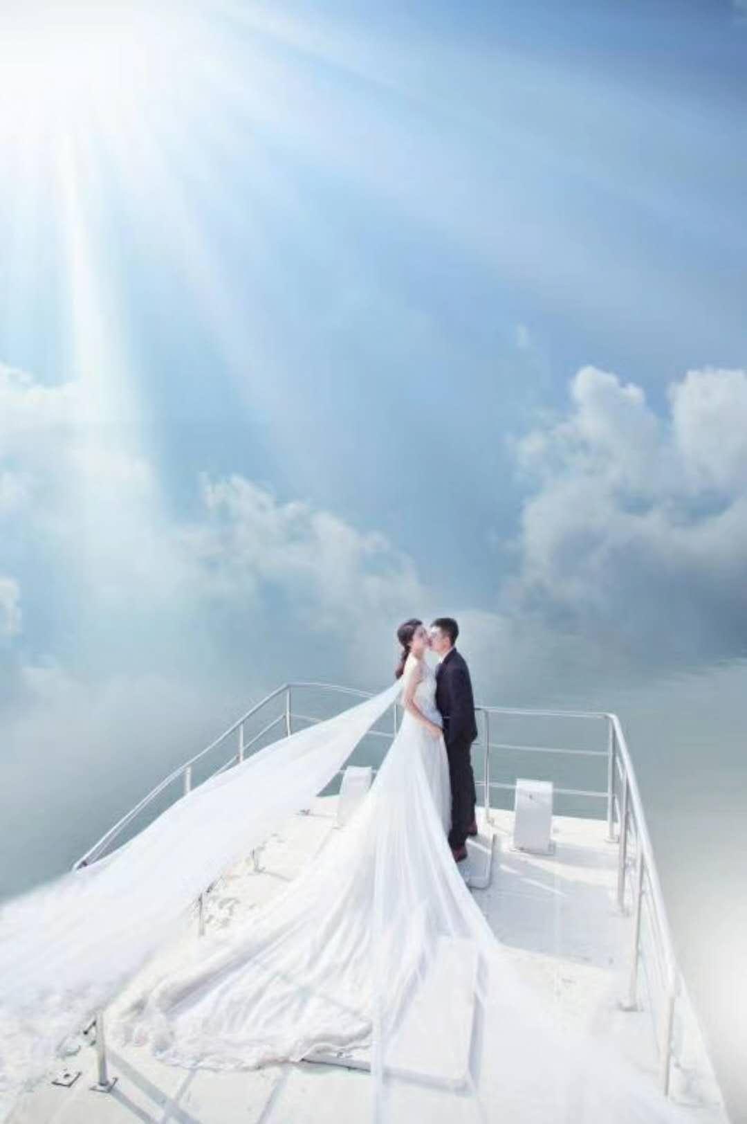 证婚词简短大气长辈,离异家庭孩子婚礼父母怎么上台