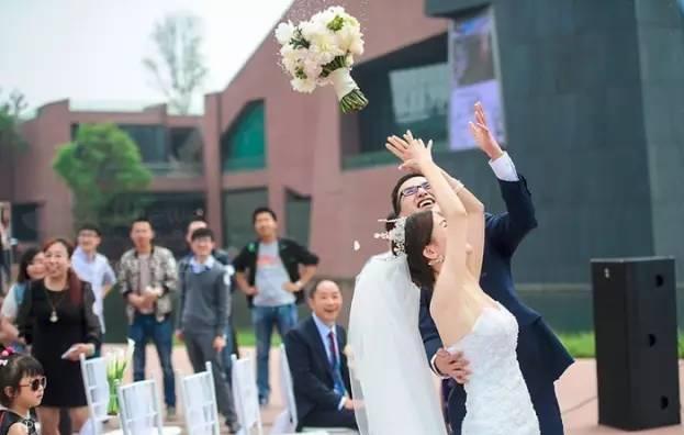 婚礼应该注意什么,婚礼酒席上的五大忌讳