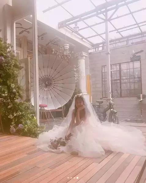 婚礼长爱情怎么发送(婚礼邀请函多久发合适)