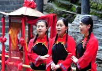 兄弟闹洞房太过分新娘气哭,这习俗该改改了!